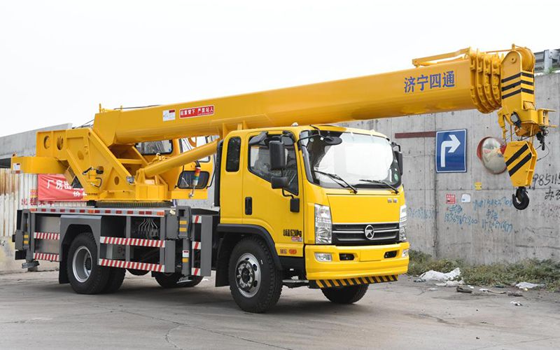 Телескопический автокран 12T, STSQ12C