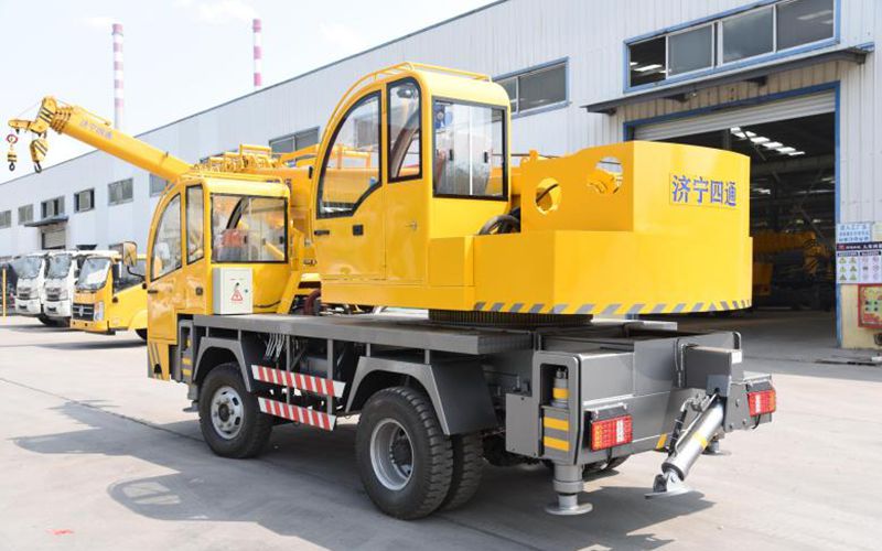 Колесный кран 8T, STSQ8D