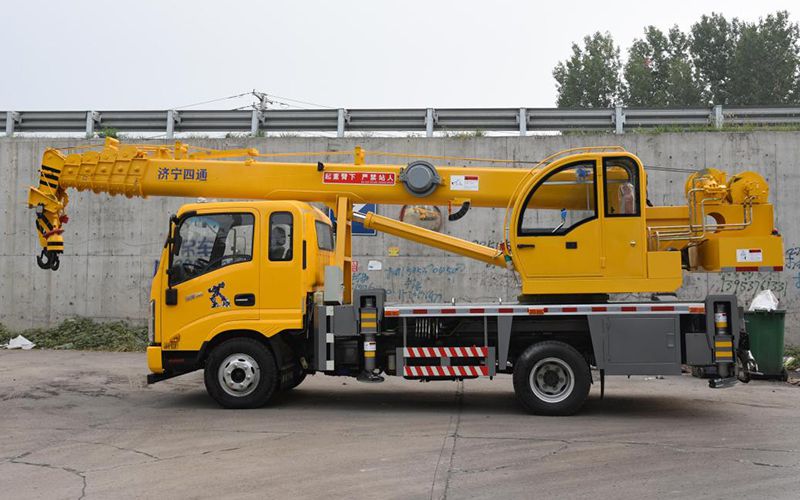 Телескопический автокран 8T, STSQ8T