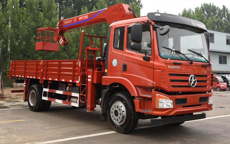 Кран-манипулятор 8T, SST8S4